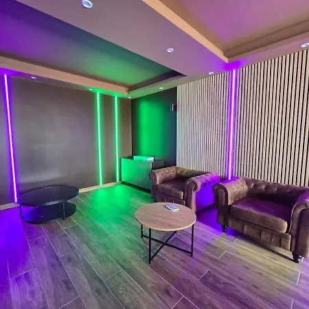 Villa De Luxe, Piscine Chauffée&nature *