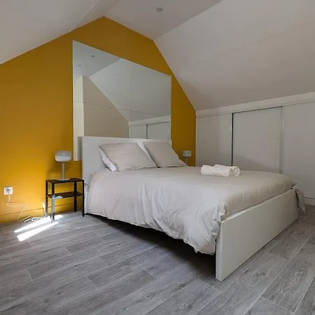 De Luxe, Piscine Chauffée&nature Villa