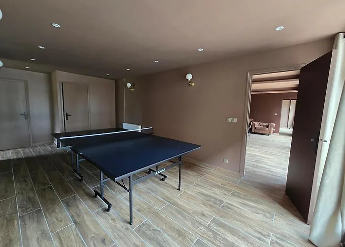 De Luxe, Piscine Chauffee & Nature * Vitrai-Sous-Laigle