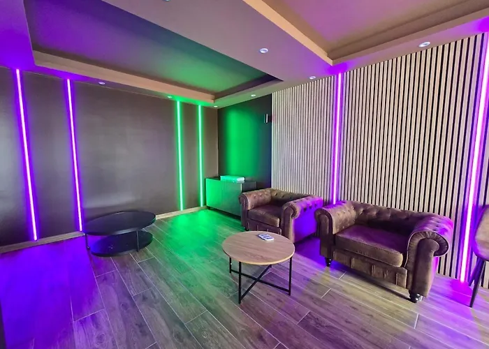 Villa De Luxe, Piscine Chauffee & Nature *