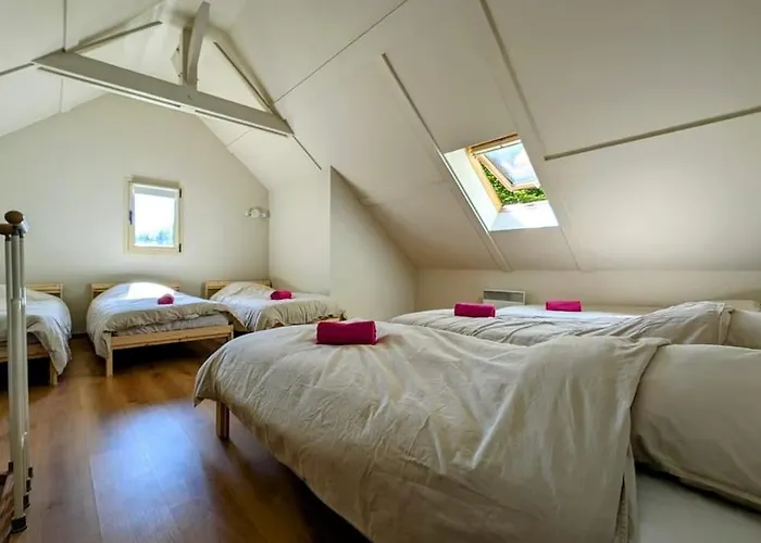 De Luxe, Piscine Chauffee & Nature * Vitrai-Sous-Laigle