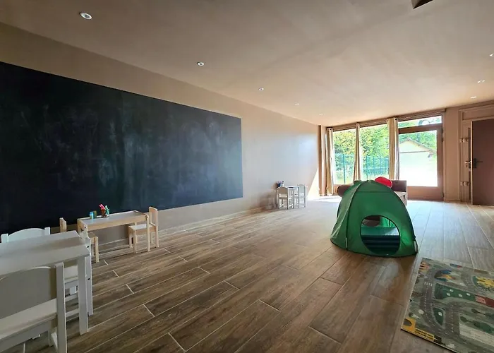 De Luxe, Piscine Chauffee & Nature *