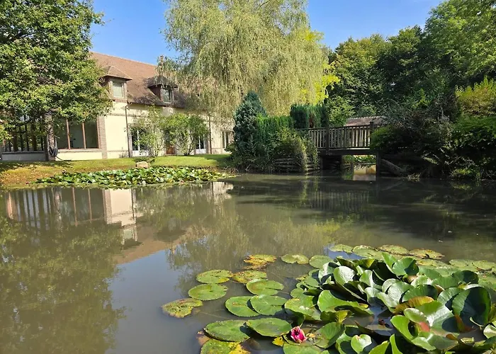 Villa De Luxe, Piscine Chauffee & Nature Vitrai-Sous-Laigle