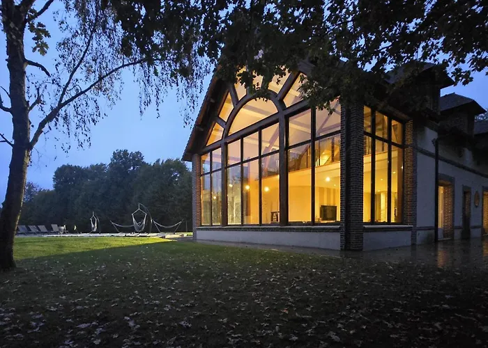 Villa De Luxe, Piscine Chauffee & Nature Vitrai-Sous-Laigle